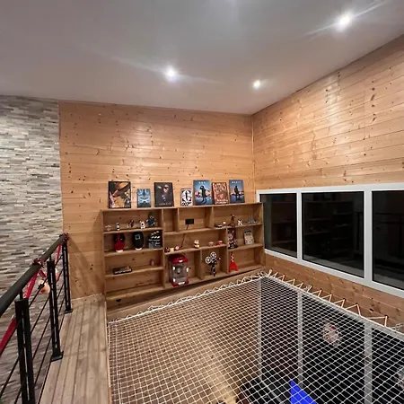Loft-chalet 12 Pers - Billiards - Cinema - 10 Min La Cabanasse