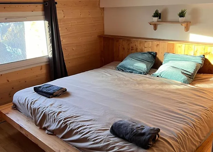 شقة Loft-Chalet 12 Pers - Billiards - Cinema - 10 Min Ski La Cabanasse