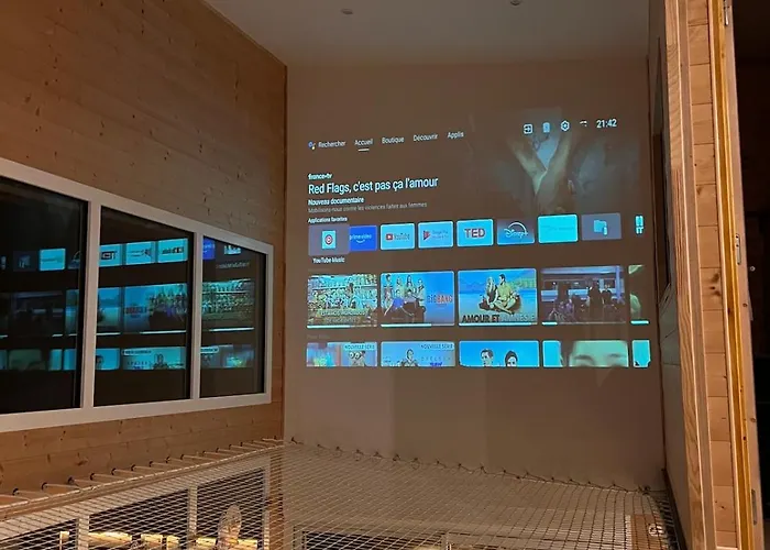 Loft-Chalet 12 Pers - Billiards - Cinema - 10 Min Ski شقة La Cabanasse