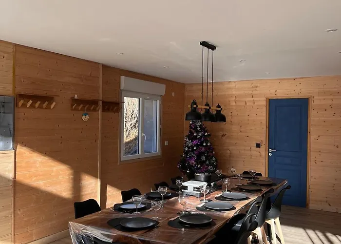 شقة Loft-Chalet 12 Pers - Billiards - Cinema - 10 Min Ski La Cabanasse